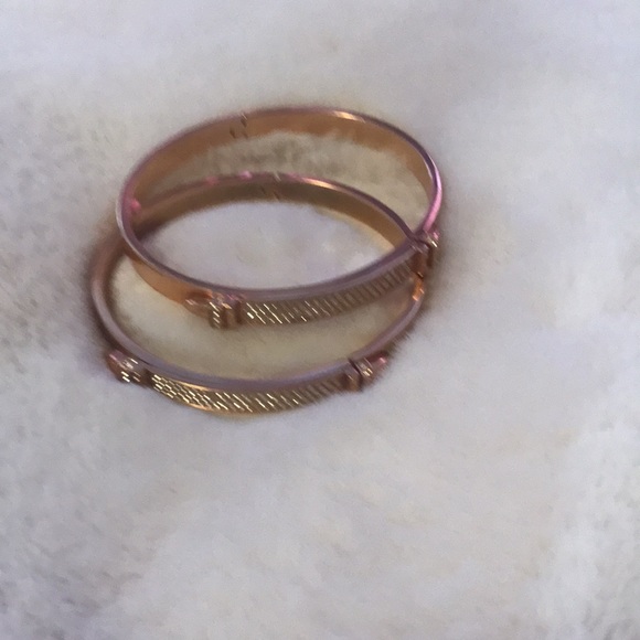 Rose gold bracelets - Picture 2 of 2